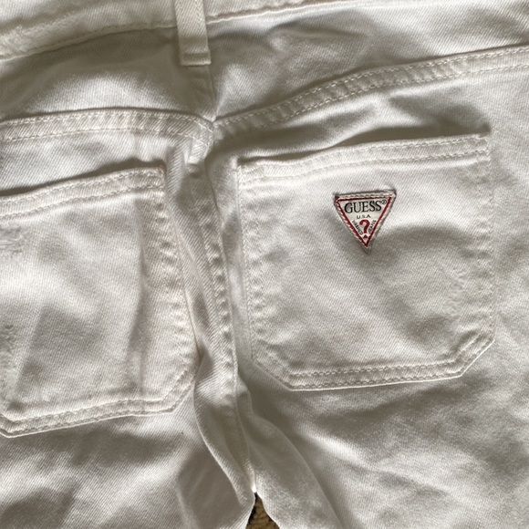 Low-rise White GUESS Jeans with bell bottom! - Picture 7 of 11